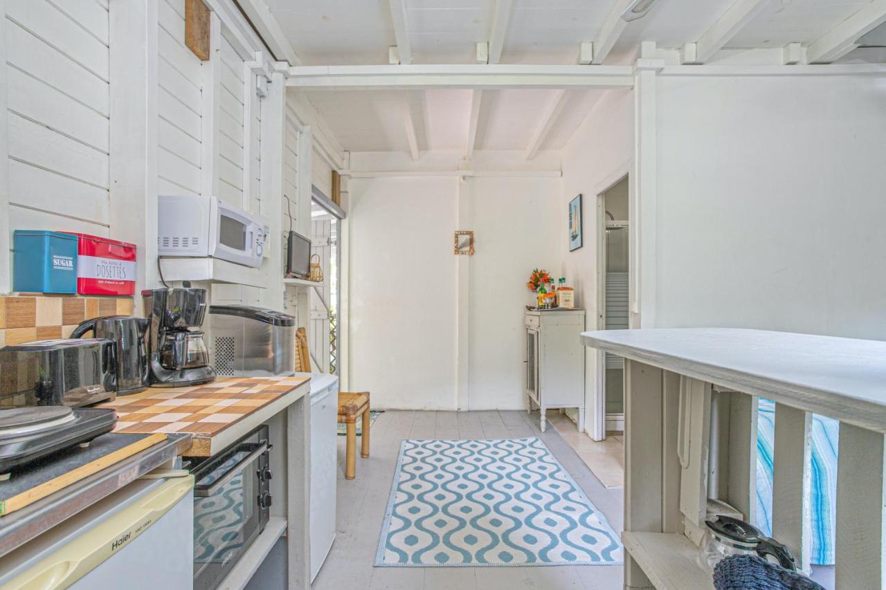 Appartement Charmant Au Carbet Avec Vue Sur La Mer 50 M² Le Carbet Extérieur photo
