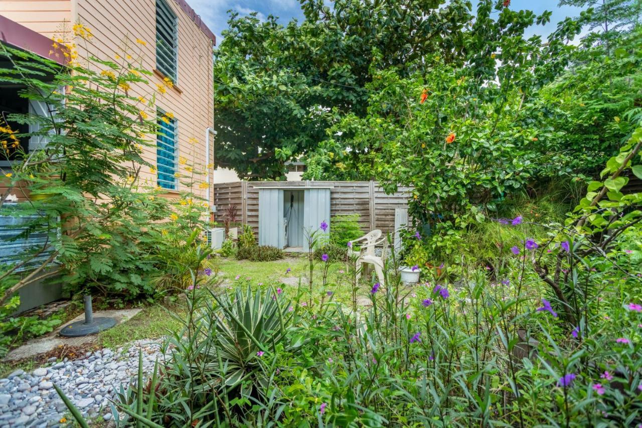 Appartement Charmant Au Carbet Avec Vue Sur La Mer 50 M² Le Carbet Extérieur photo